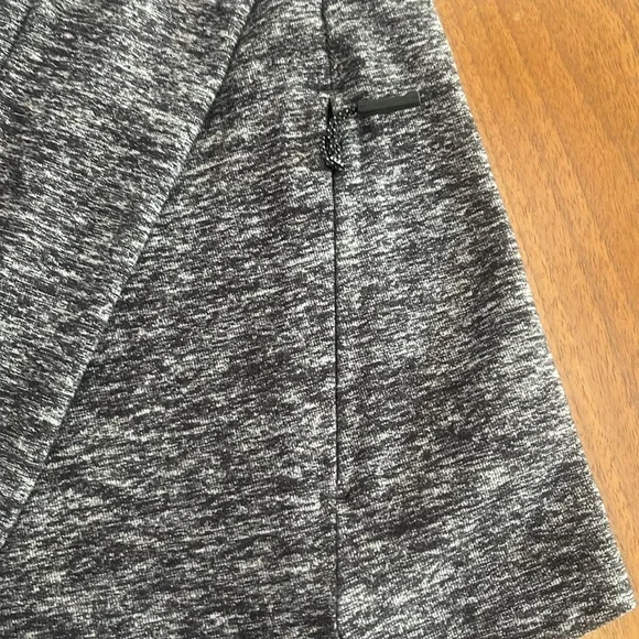Lululemon Surge Warm 1/2 Zip Pullover -Size Large - Picture 6 of 7